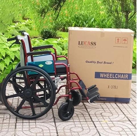 Mua xe lăn Lucass X-37BJ tại Thiết bị Y tế Đức Nga